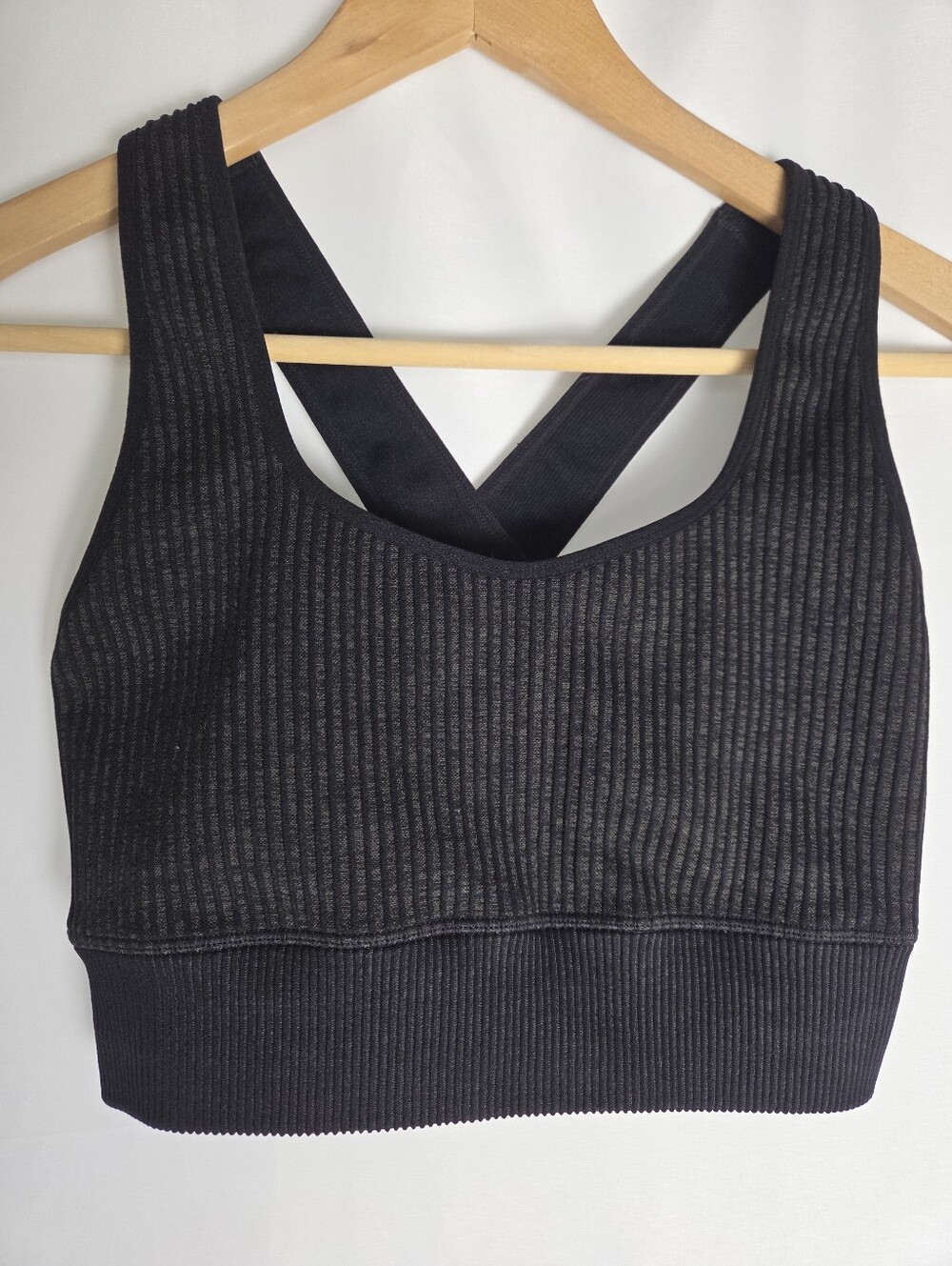 Joy Lab Ribbed Cross Back Sports Bra